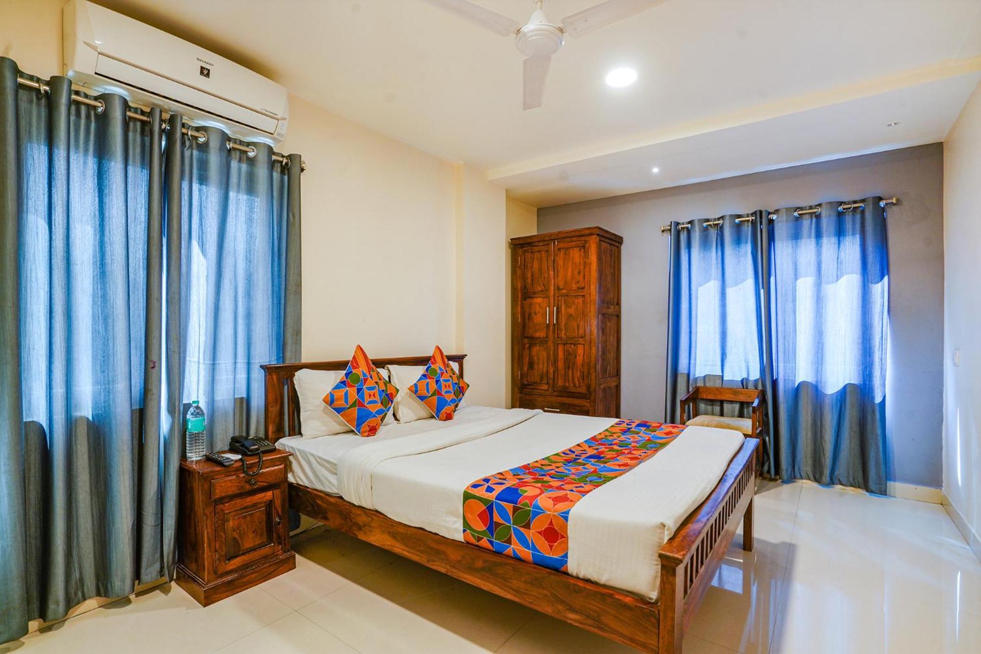 Fabhotel Unique Suites Гайдарабад Екстер'єр фото